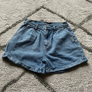 American Eagle shorts high rise jean denim mom shorts 0
